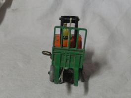 DINKY TOYS  COVENTRY CLIMAX FORK LIFT TRUCK  BESPIELT