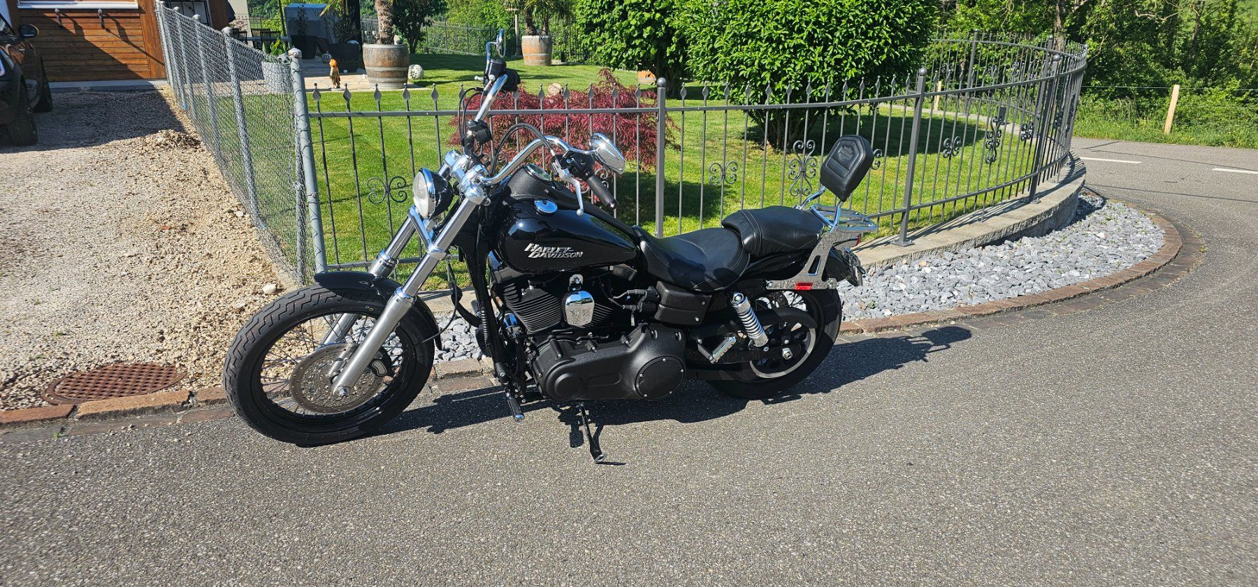 Harley-Davidson Chopper: Harley Davidson Dyna Street Bob – Usato da Oeschgen venduto da HASD