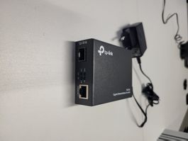 TP-Link MC220L Gigabit Ethernet Media Converter, neuwertig