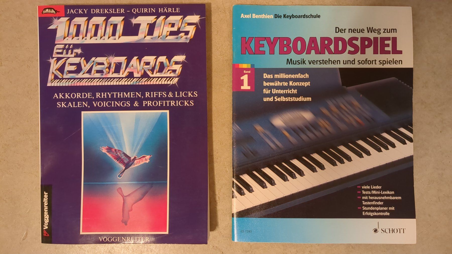 Libri: 2 Bücher/Booklets - Kurs zum Keyboard lernen – Usato da Basel venduto da haferkleie