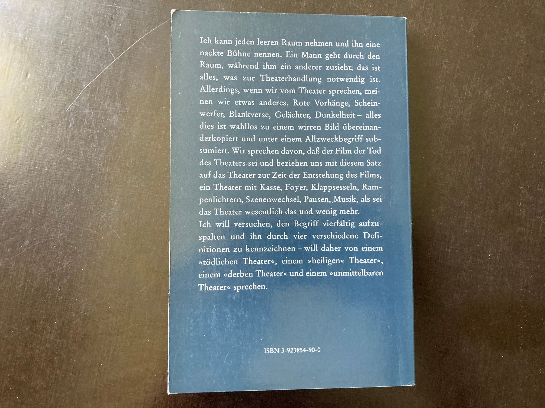 Bücher: Peter Brook - Der leere Raum – Gebraucht aus zürich von Tombola8 2