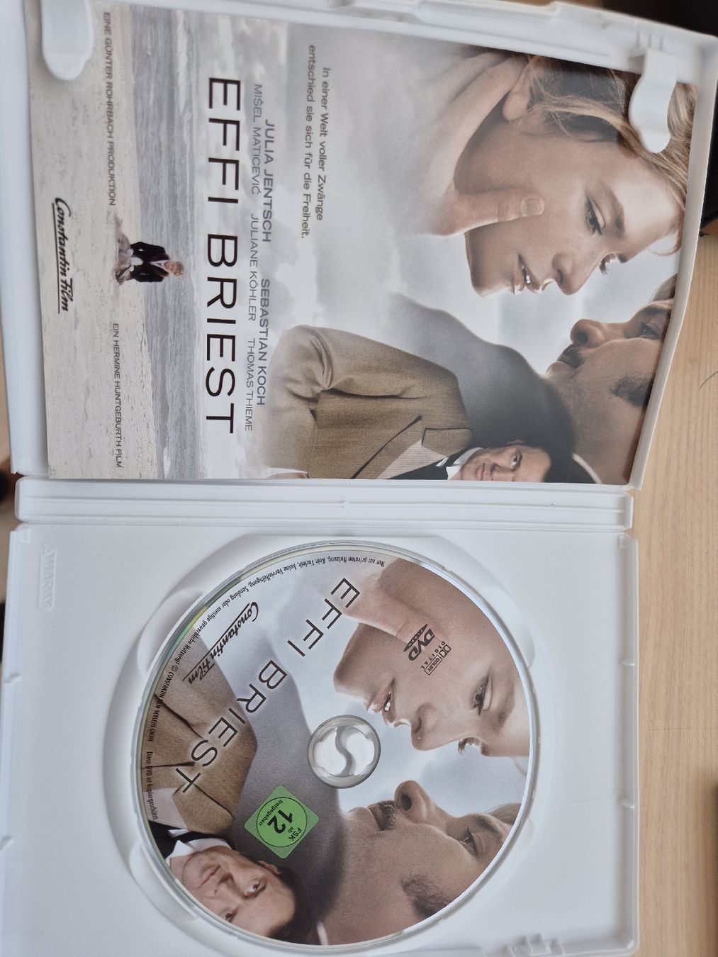 Tutti i DVDs: Efri Briest DVD - Drama – Nuovo (secondo la descrizione) da Unterägeri venduto da Idecurtins 2