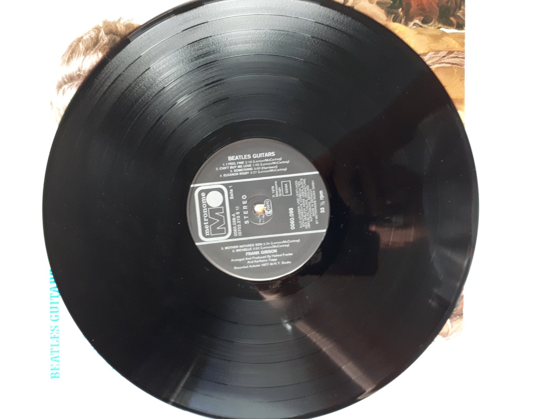 Dischi in vinile: LP Frank Gibson / Beatles Guitars – Usato da Seewen SZ venduto da SuperpumaDisplayTeam 4