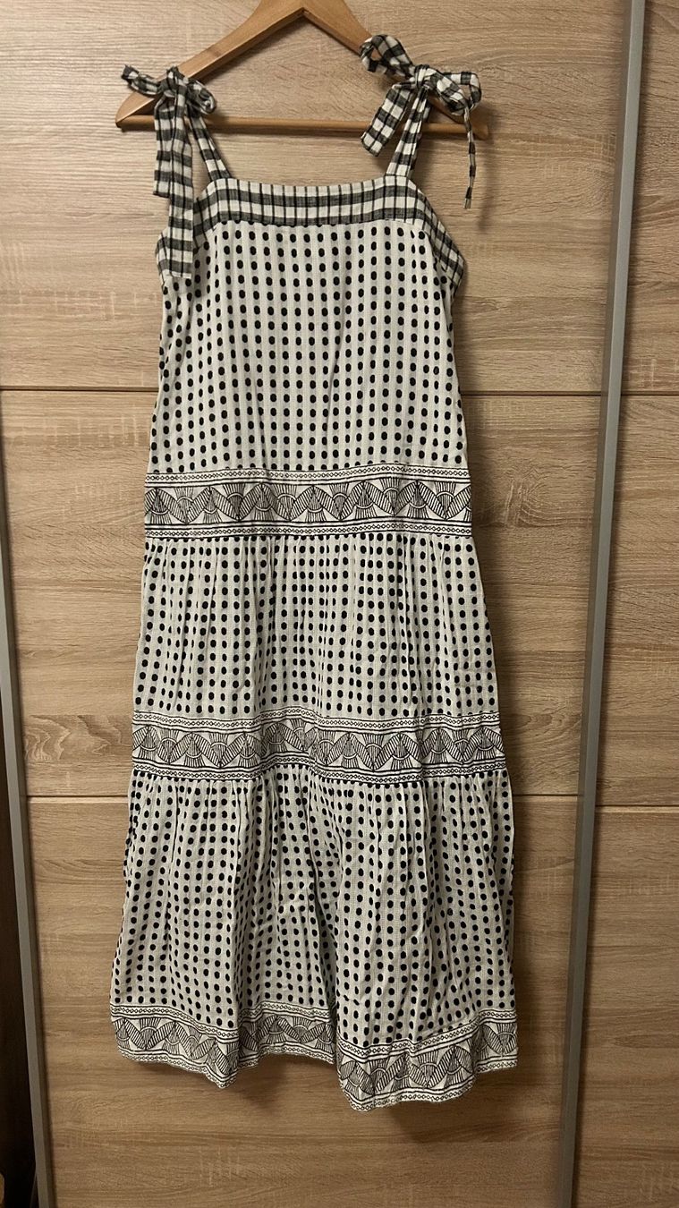 Vestiti: Robe – Nuovo e nell'imballaggio originale da Lausanne venduto da naranjo