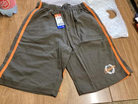 Athletics Shorts, neuwertig, Grösse 152, Top Zustand