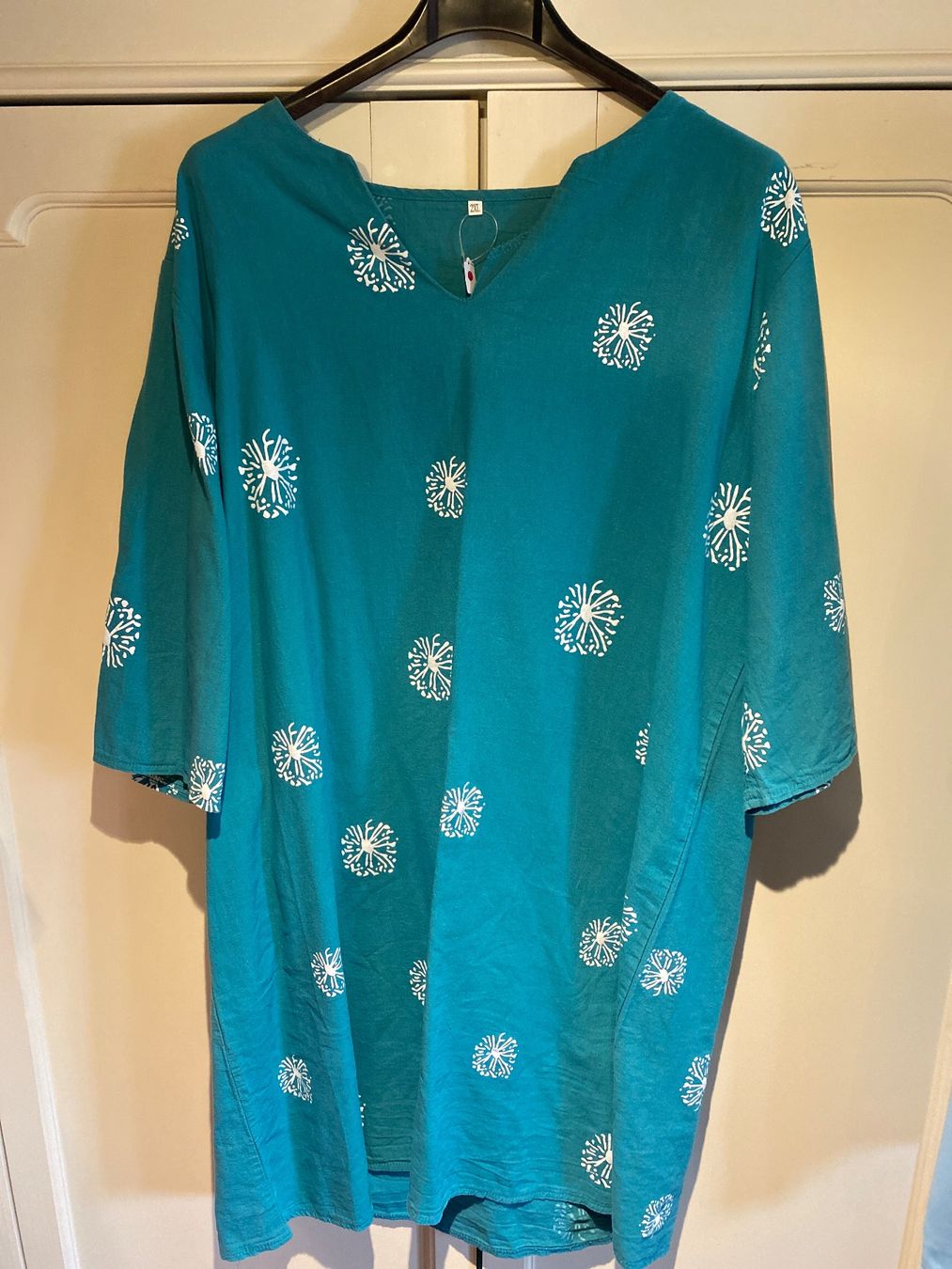 Vestiti: DAMENKLEID-TÜRKIS-WEISS – Nuovo (secondo la descrizione) da Meienried venduto da ManuelaBoutique