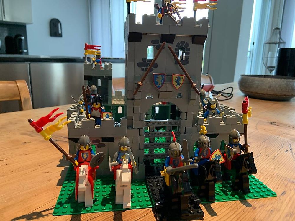 LEGO Ritter Burg / Mittelalter / king's castle Modell 6080 (Gebraucht ...