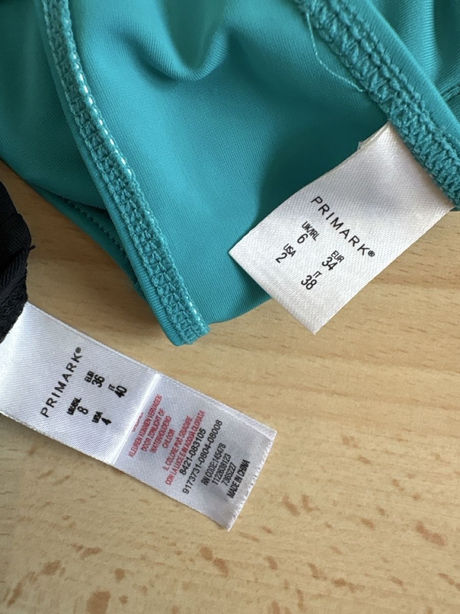 Costumi da bagno & Bikini: 3 Bikini Oberteile Damen Grösse S – Nuovo (secondo la descrizione) da Müntschemier venduto da Karola1986 4
