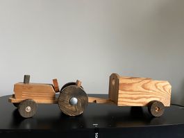 Holzspielzeug Traktor mit Anhänger, Vintage Handarbeit