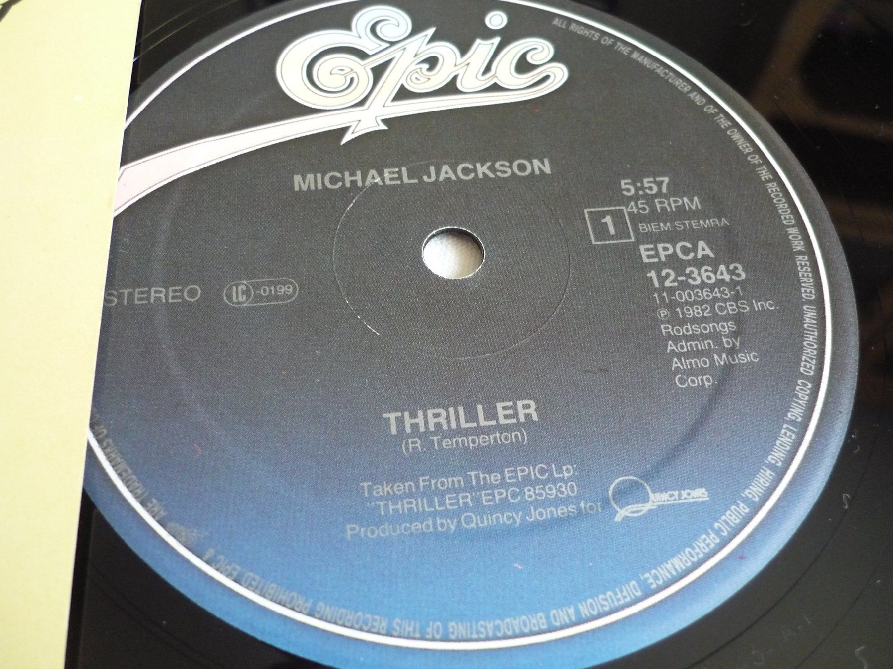 Schallplatten: 12" Vinyl - Michael Jackson - Thriller long ver. – Gebraucht aus Beringen von zzRegal 1