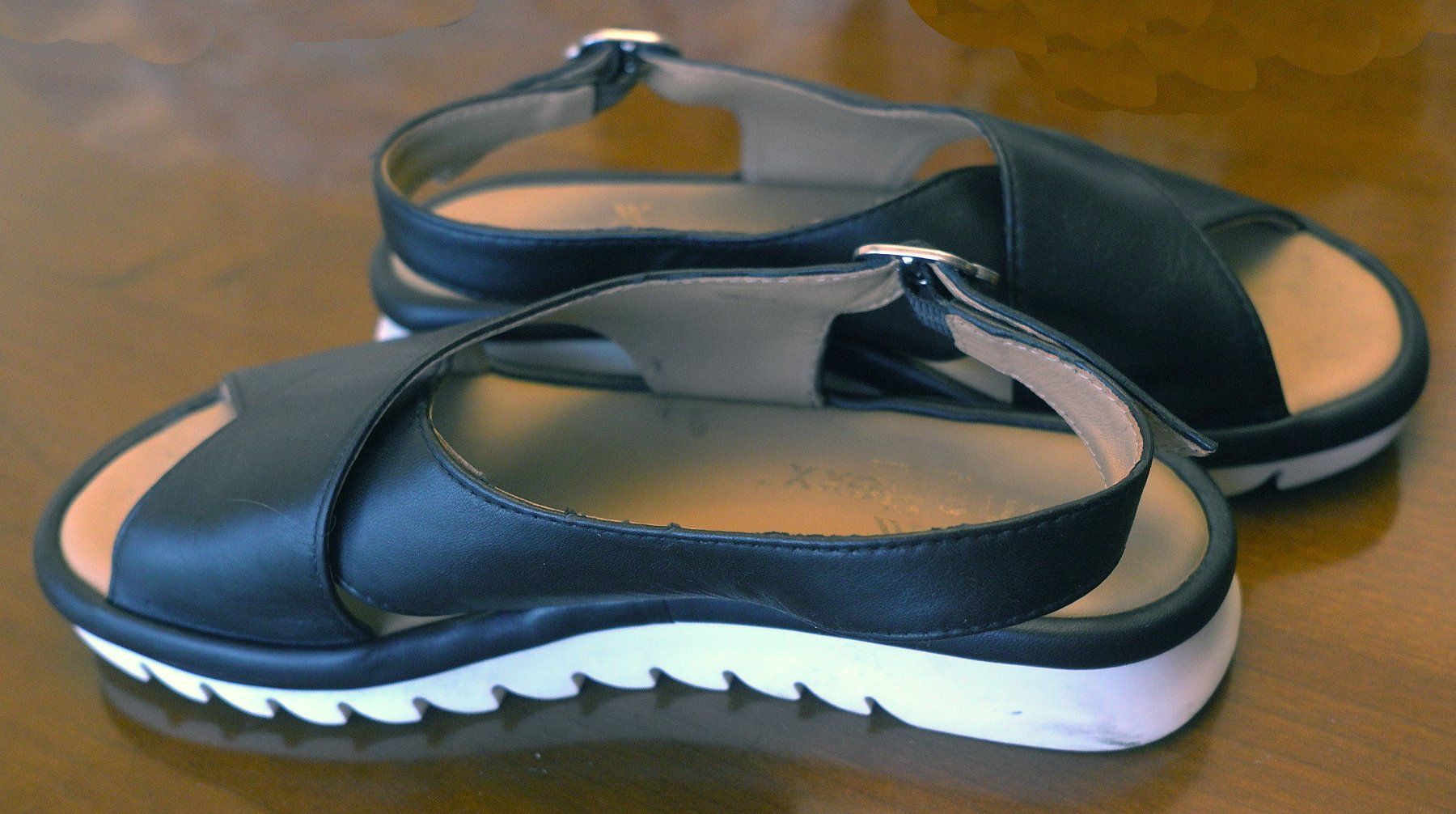 Chaussures femmes: Chaussures femme 39 – D'occasion à Geneve par sebastian01 1