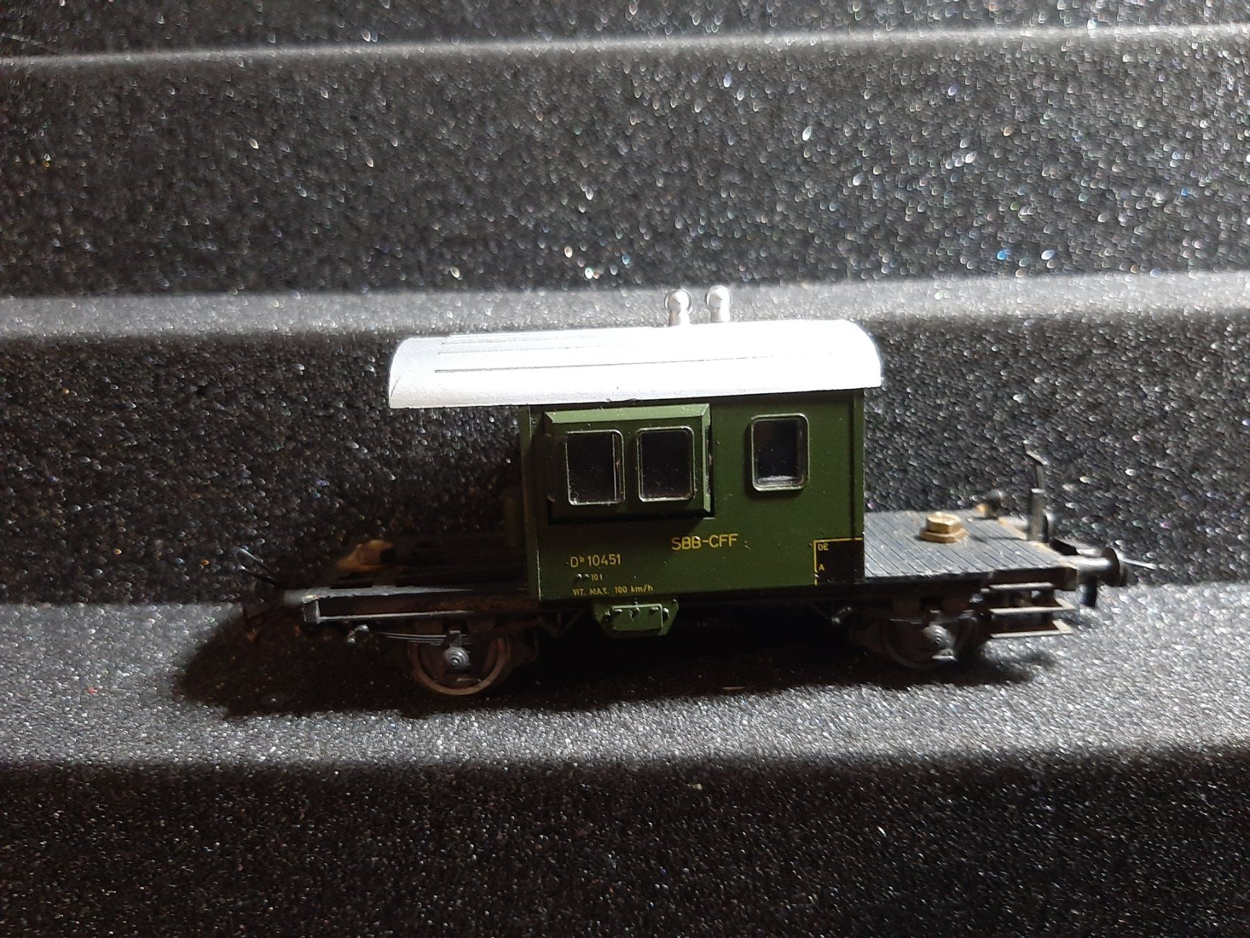 Liliput Modelleisenbahnen: LILIPUT 10451REF.8 – Gebraucht aus Avully von RIVALIS 1