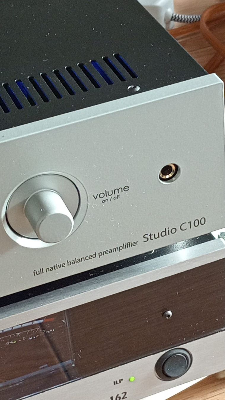Amplificatori: NOS - EamLab Studio C100 Preamplifier – Official Warranty – Nuovo e nell'imballaggio originale da St-Cergue venduto da per_6cx5 3