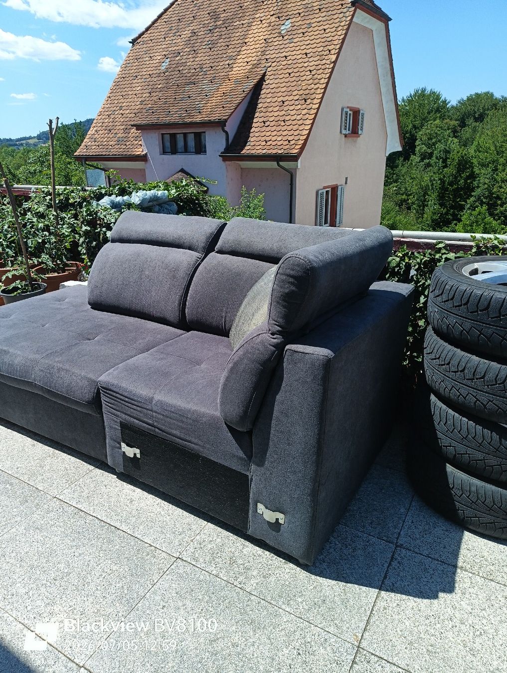 Sofas: Ecksofa grau mit Schlaffunktion guter Zustand – Gebraucht aus Schinznach Bad von Maschinist02 3