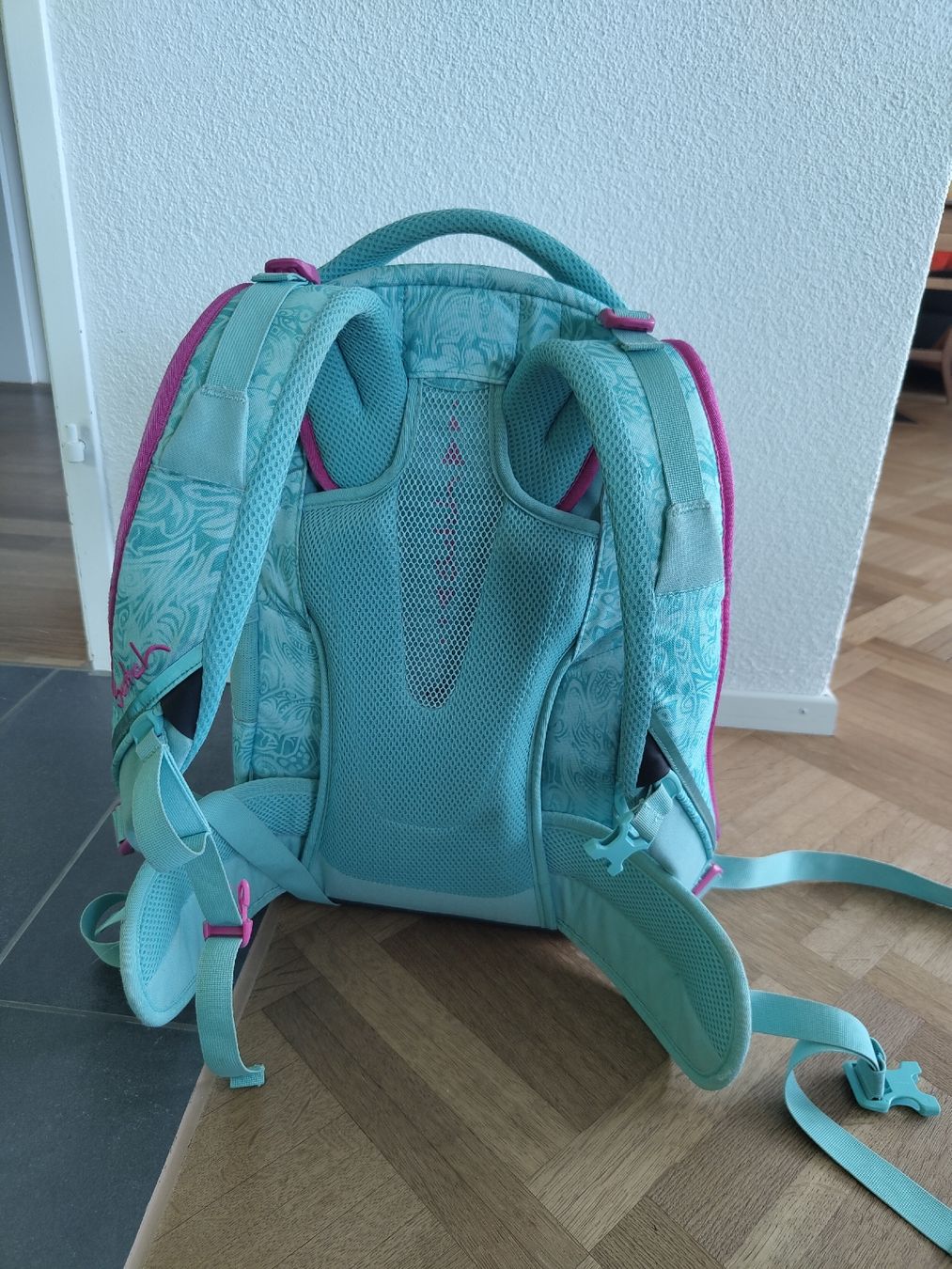 Satch Borse & Zaini: Satch Schulrucksack in gutem Zustand – Usato da Einigen venduto da Gaby_und_Family 2
