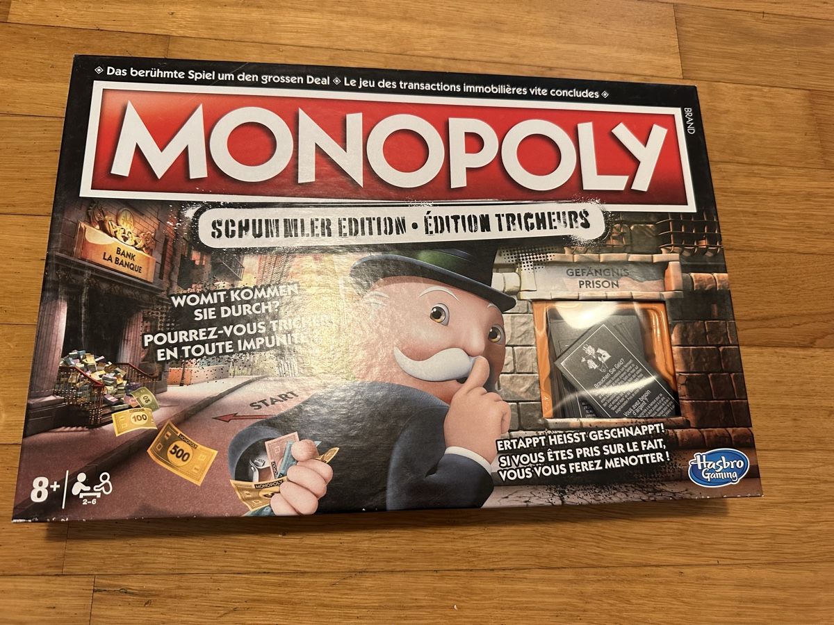 Hasbro Giochi: Monopoly: Schummler Edition  – Usato da Volketswil venduto da Fotohobby99