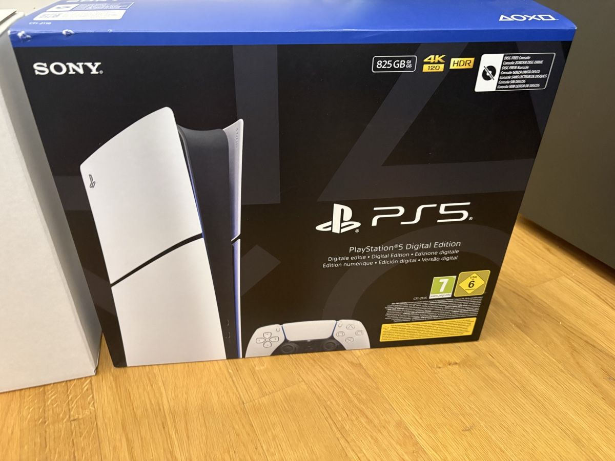 Sony Console: Console Sony PlayStation 5 Digital Edition état correct – Usato da Marly venduto da men_nrp7 4