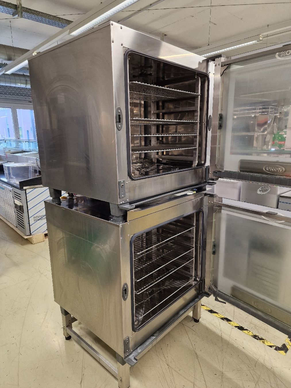 Elettrodomestici da cucina: Unox steamer – Usato da Niederwangen BE venduto da HasGastrobedarf 9