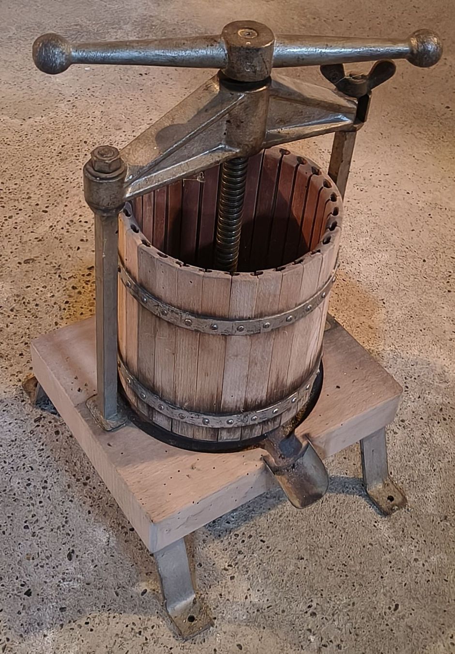 Tutte le macchine: Traubenpresse – Usato da Hohentannen venduto da Techniker_1984 1
