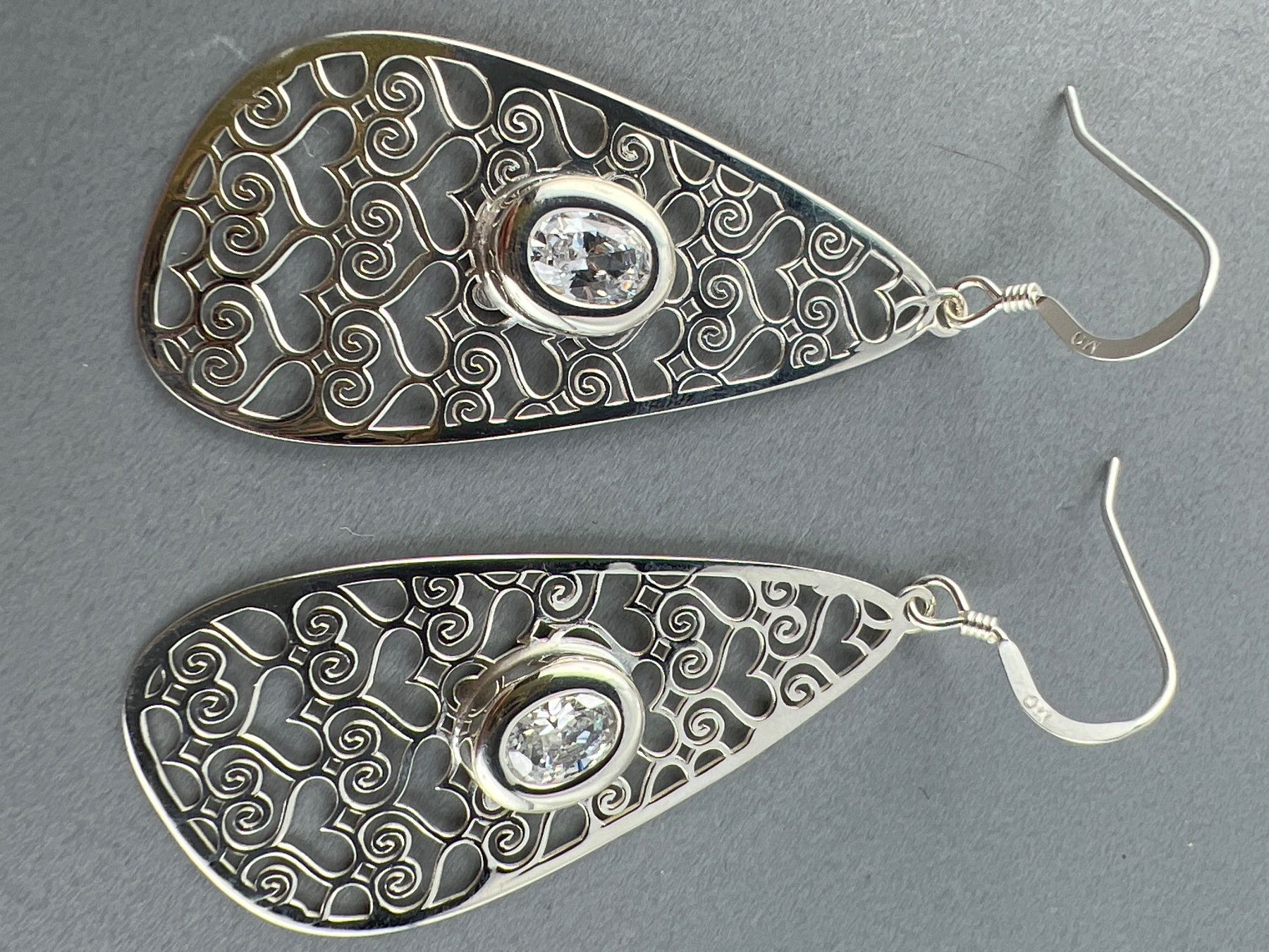 Orecchini pendenti & Orecchini a lobo: Ohrstecker 925 Silber – Usato da Niederuzwil venduto da leo_8857