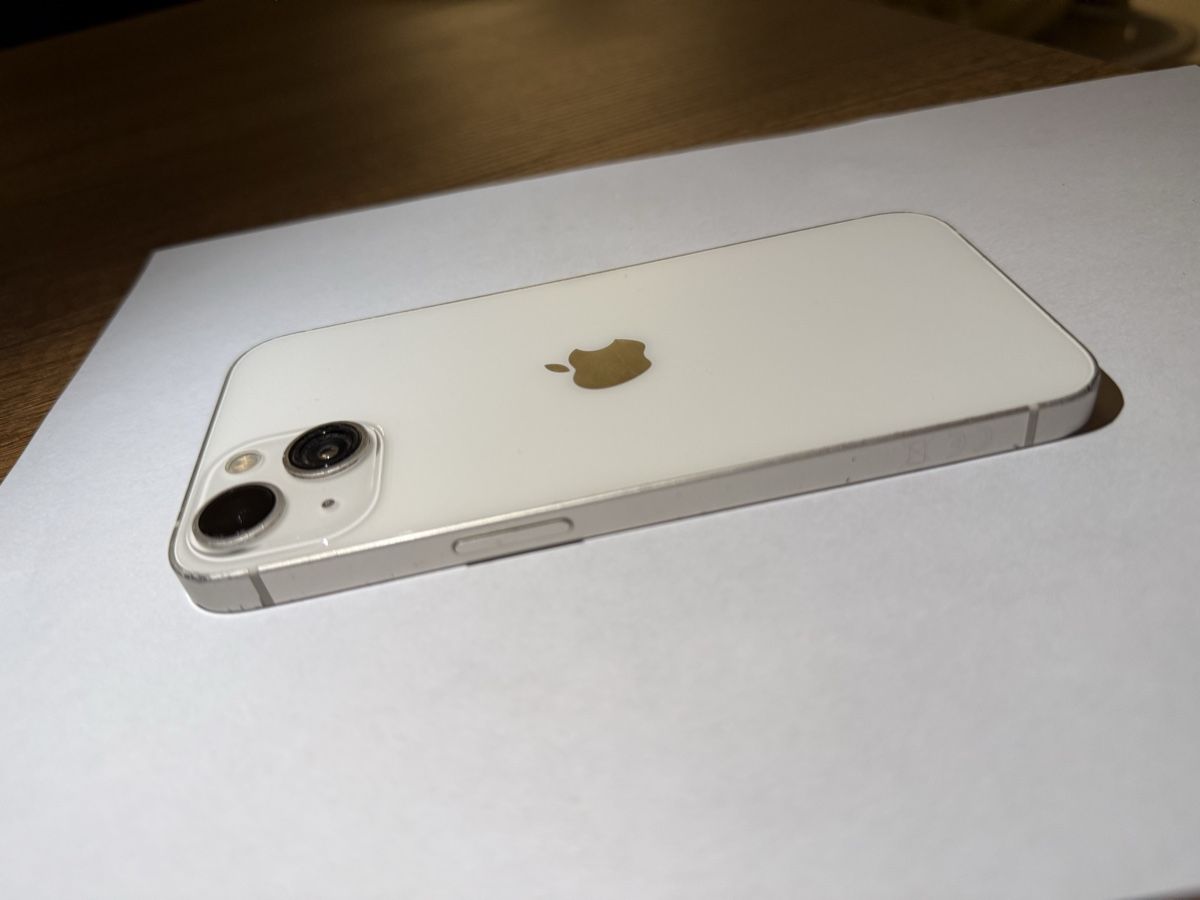 Apple Handys / Smartphones: Iphone 13 128gb weiss – Gebraucht aus Schafisheim von kev_q7x9 2
