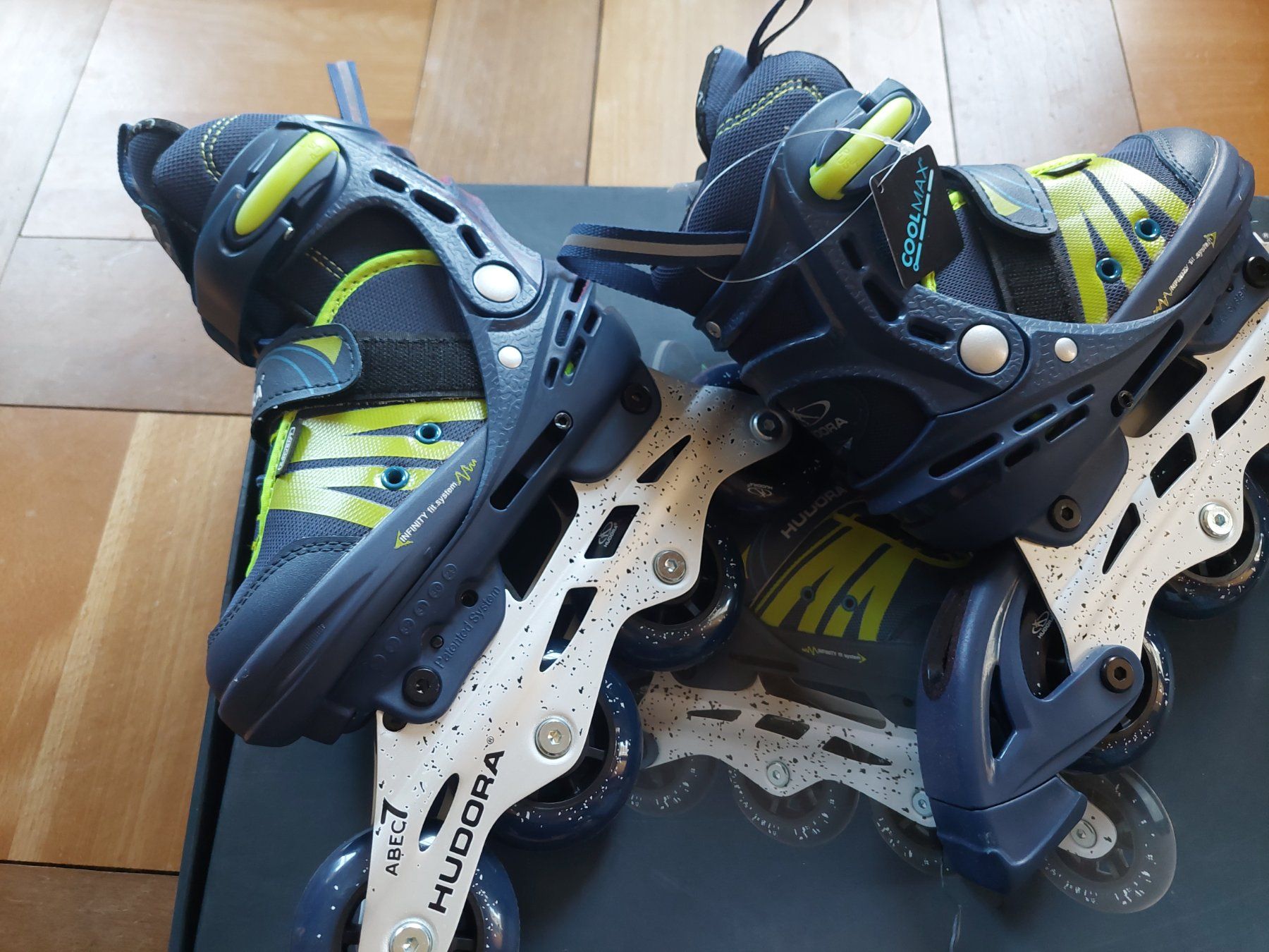 Pattini in linea & Pattini a rotelle: Hudora Inline Skates Grösse 29-34 – Nuovo e nell'imballaggio originale da Beckenried venduto da Havacola 3