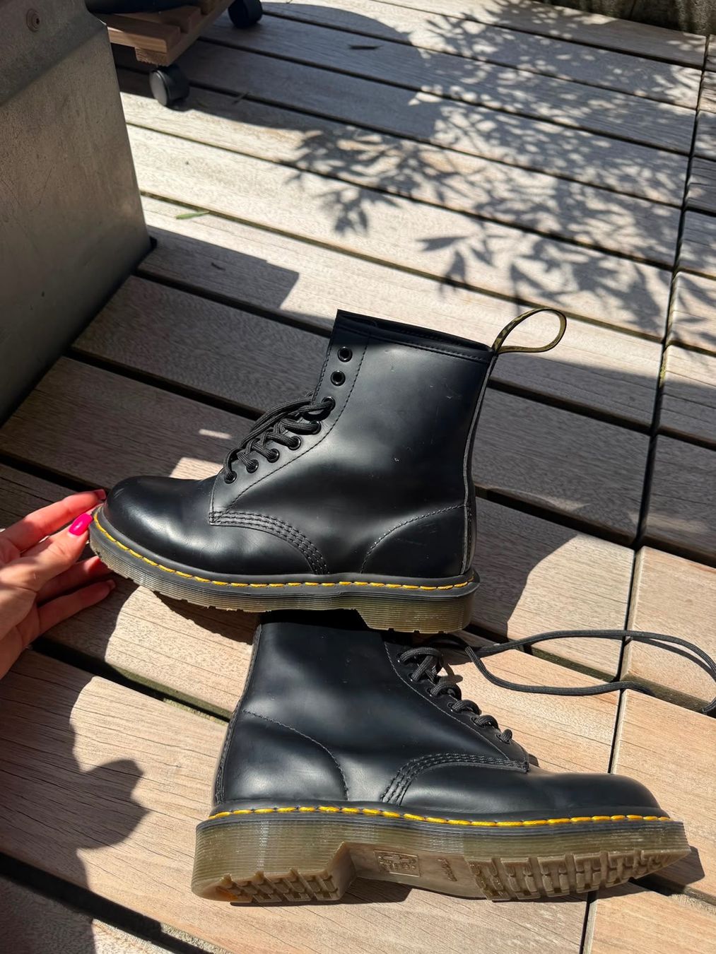 Dr. Martens Herrenschuhe: Dr. Martens Stiefel schwarz Leder Grösse 39 – Gebraucht aus Zürich von ale_5l6s 2