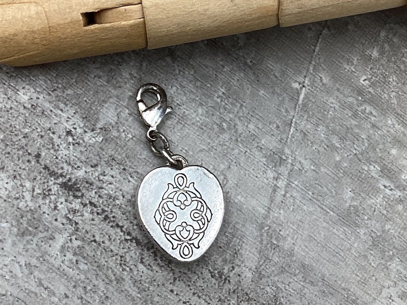Ciondoli: Pendentif cœur Pilgrim – Usato da Agiez venduto da Beve15 1