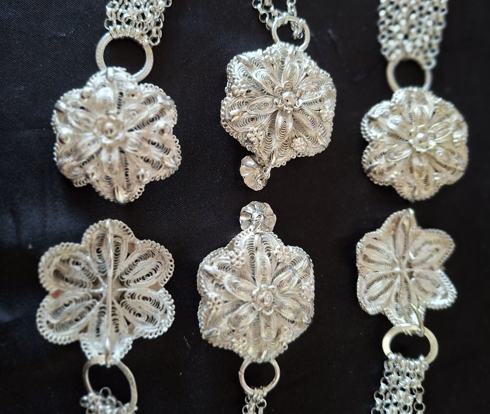 Sonstiger Schmuck: Schmuck zur Berner Sonntagstracht – Gebraucht aus Langenthal von 353929 1