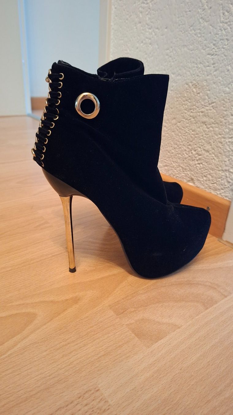 Scarpe da donna: High Heels gr. 38 – Usato da Pfäffikon SZ venduto da Milu88