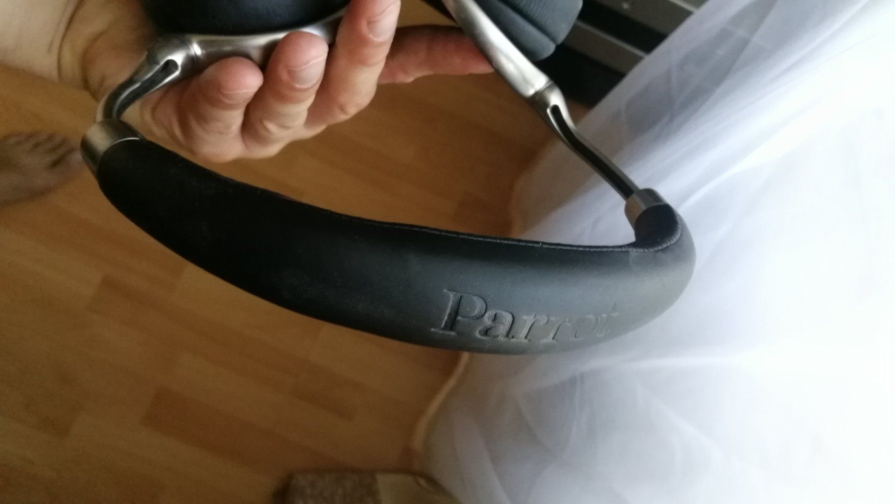 Parrot Cuffie: Parrot Zik – Usato da Meggen venduto da Malecifent 2