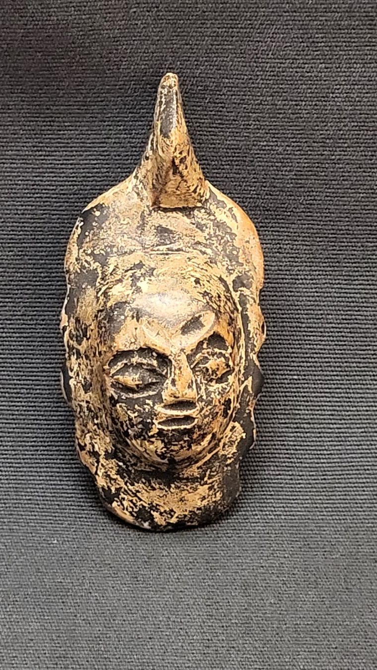 Anhänger: Alter Holz-Anhänger GESICHT – Gebraucht aus Basel von spinne02