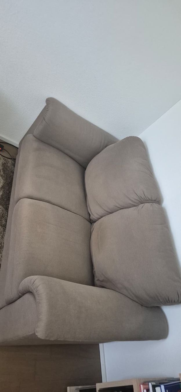 Ikea Divani: IKEA Sofa Gratis /// Smoke Free /// Pet Free (Dismounted) – Usato da Suhr venduto da phy_jtm9 1