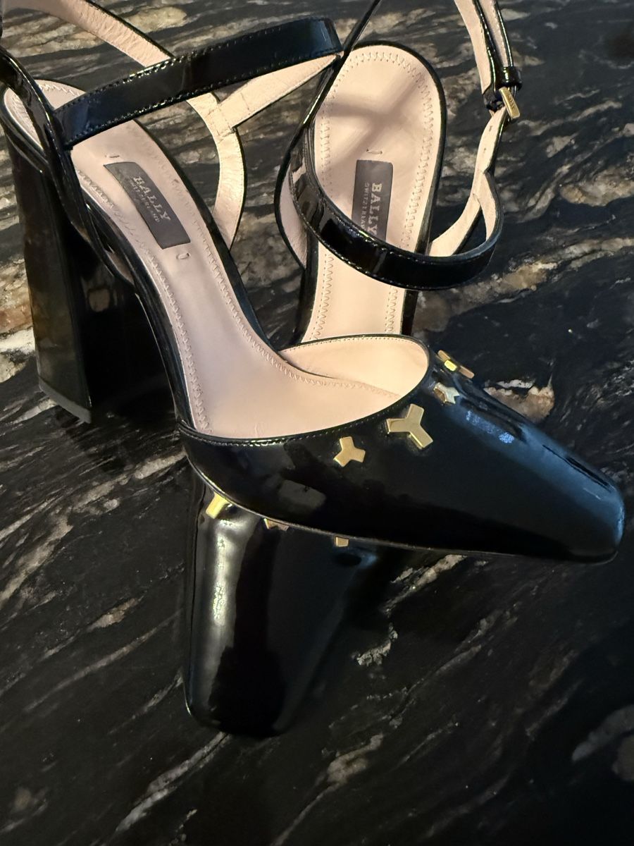 Damenschuhe: Bally Pumps Lackleder, Top, Gr 36.5 – Gebraucht aus Dättwil AG von nika8810 2