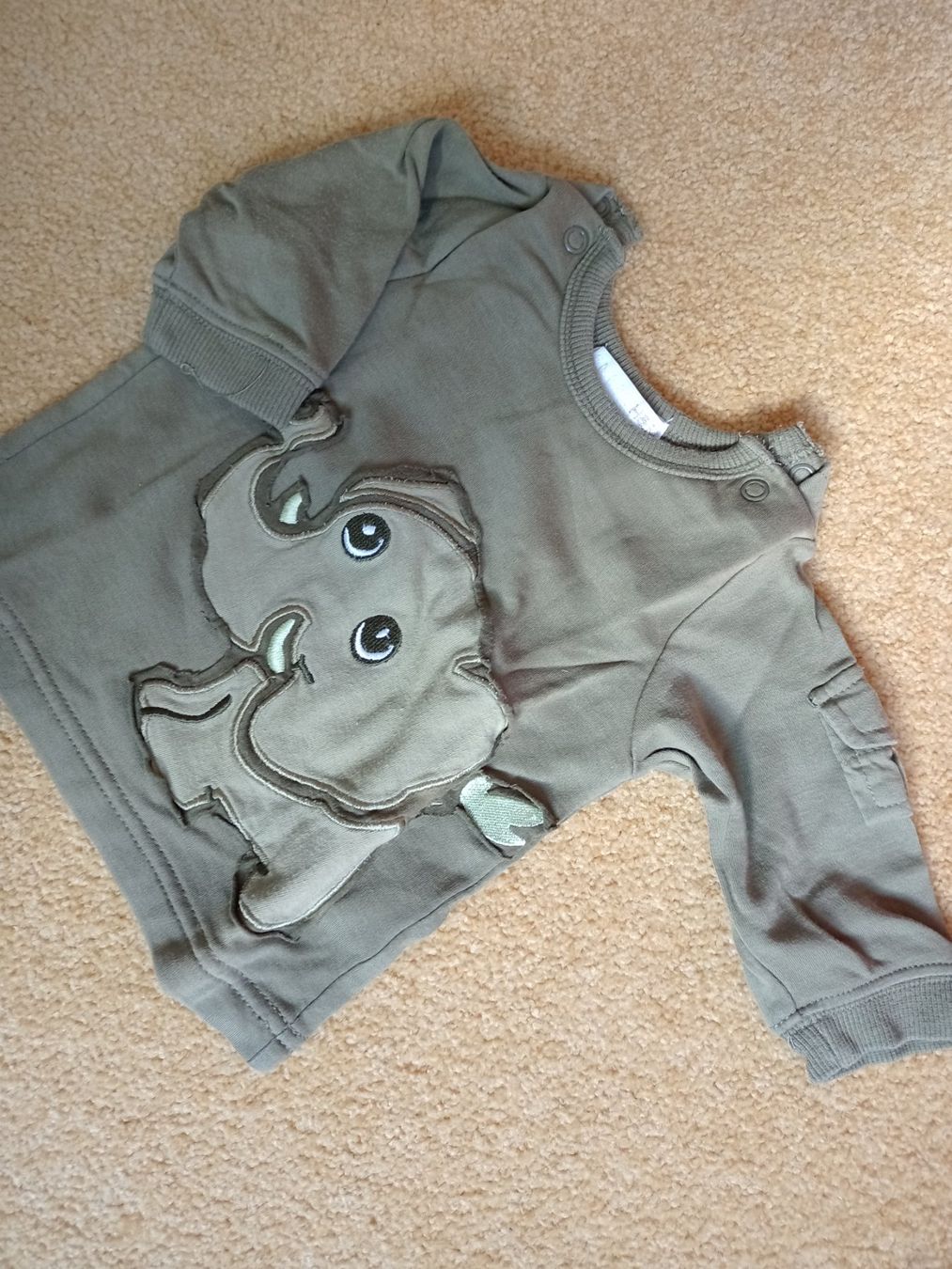 Lotti & Set di vestiti: Bequemes Set, Gr. 62 – Usato da Winterthur venduto da voan 1