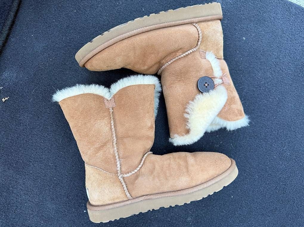 Ugg Damenschuhe: UGG Gr.38 – Gebraucht aus Zürich von bil_s7tp 4