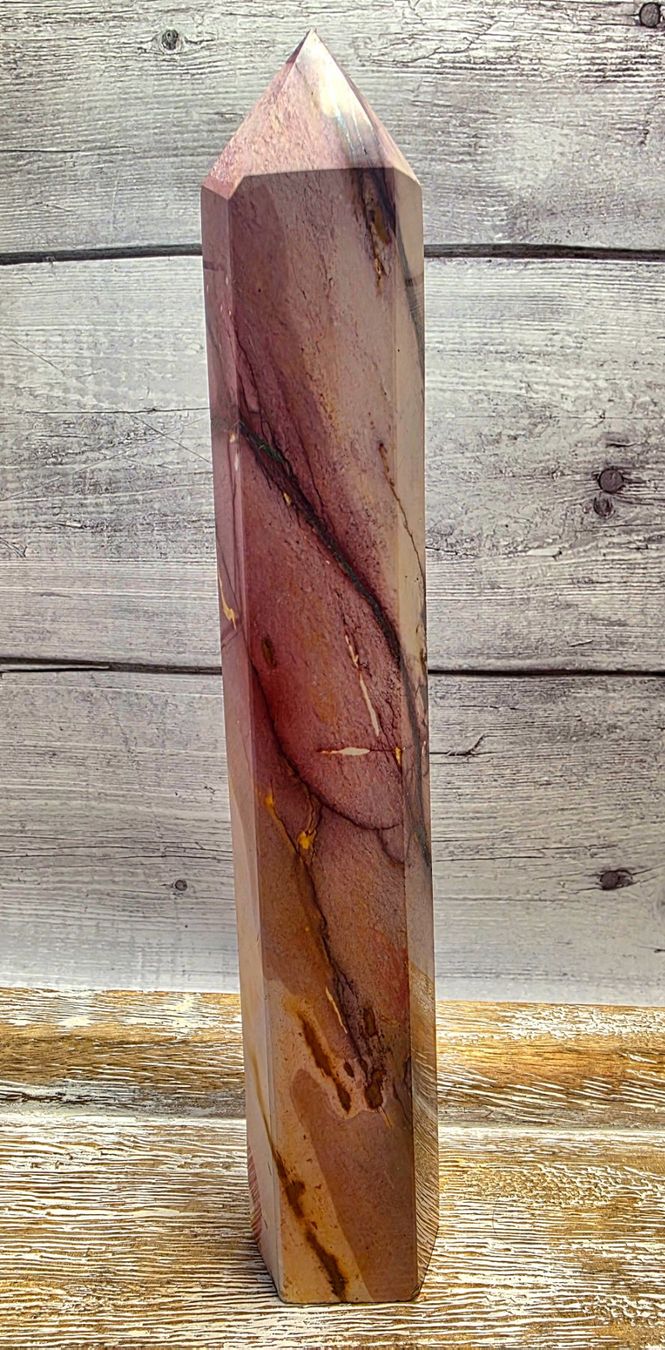 Minerali & Pietre curative: Toller Mookait Obelisk 568g – Nuovo (secondo la descrizione) da Matzingen venduto da Shay_Crystalz