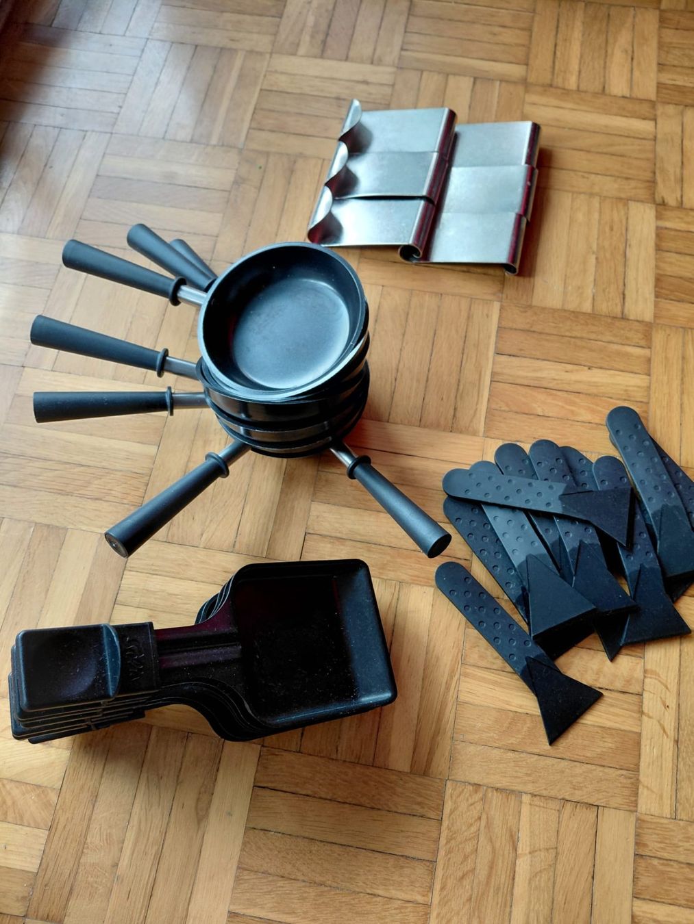 Solis Küchengeräte: Solis Raclette-/Tischgrill-Set mit Zubehör – Gebraucht aus Hergiswil NW von swi_zcd7 1