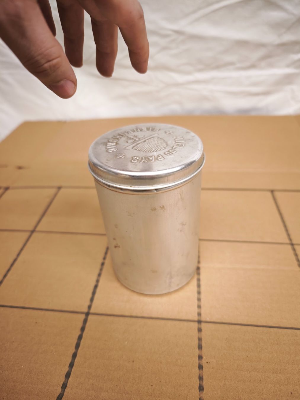 Barattoli: Wunderschöne alte Dose schweizer Bienen Honig – Usato da Gelterkinden venduto da MYSTOREFORYOU4460 4