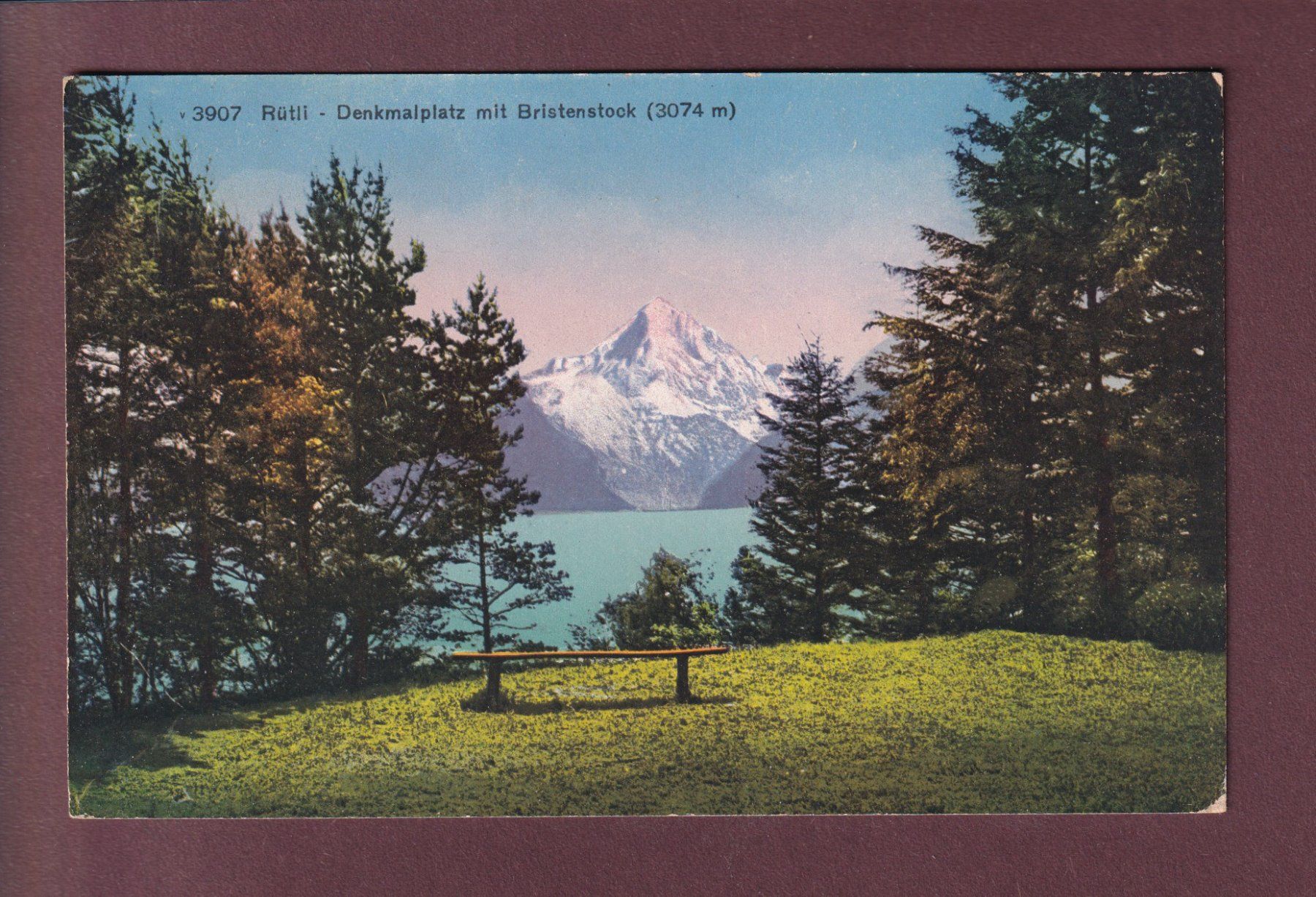 Cartoline postali: RÜTLI - Denkmalplatz - Bristenstock – Usato da Pully venduto da nicecards