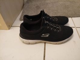 Sketchers Gr 41