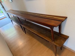 Nussbaum Bank mit gedrechselten Füssen & 2 kleinere unten...