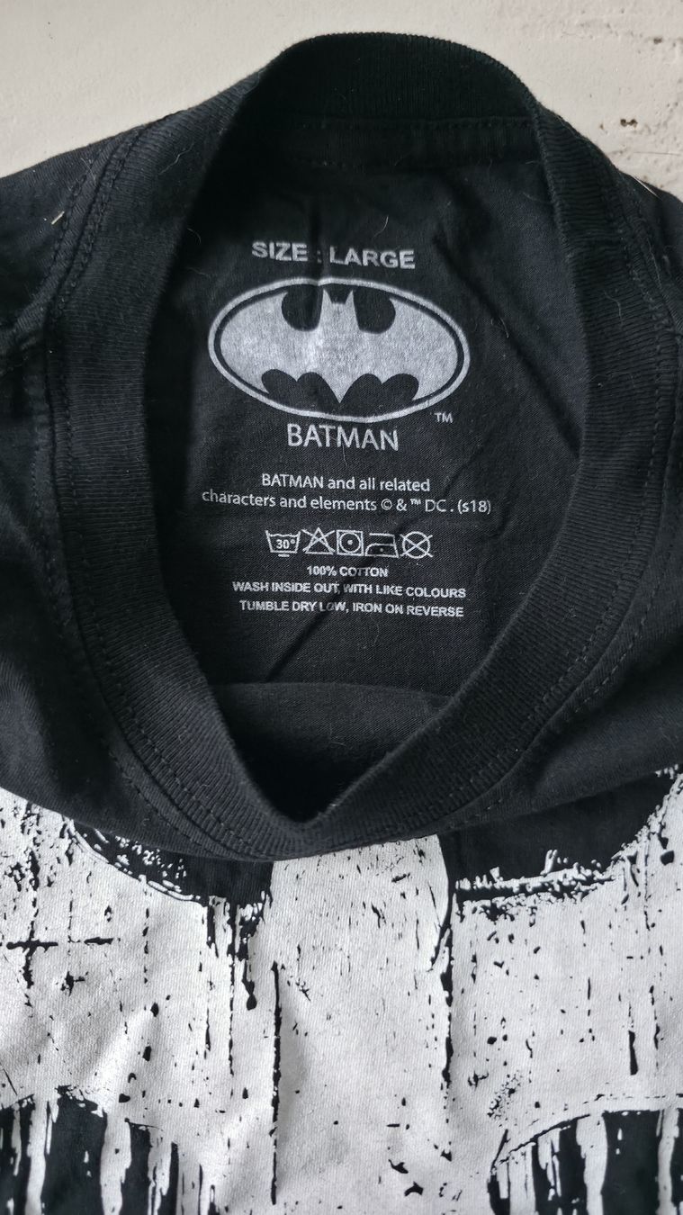 T-shirt: T-shirt Batman,, Grösse L – Nuovo (secondo la descrizione) da Buchs AG venduto da Marcra 1