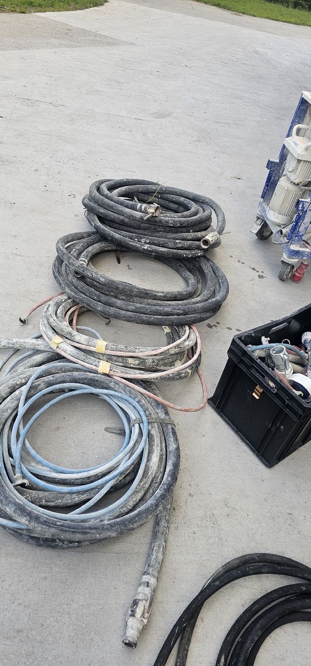 Tutte le macchine: M-TEC Duo Mix Verputzmaschine   – Usato da Emmenbrücke venduto da inf_l8yf 9
