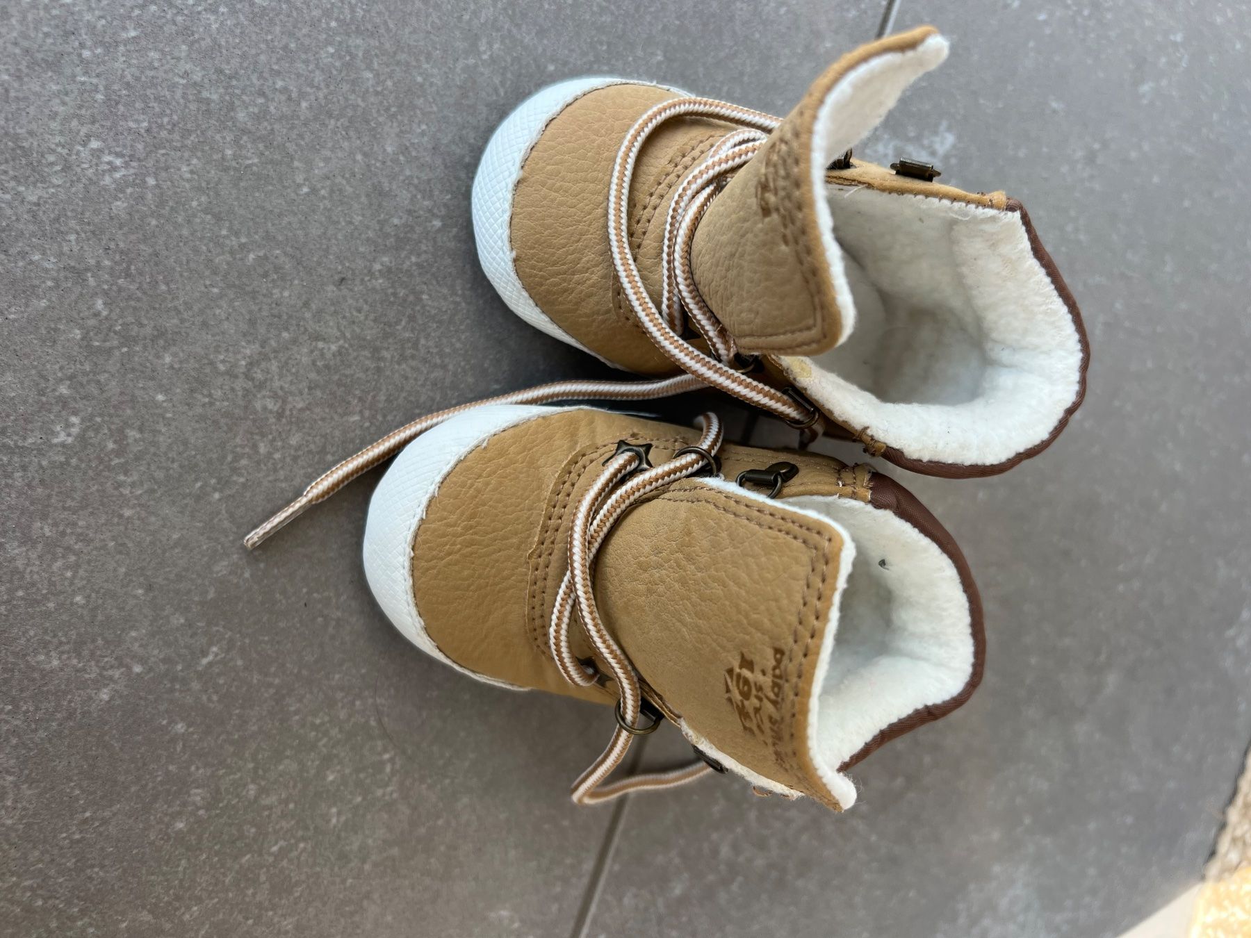 Scarpe per ragazzi: Baby Boys' Winter Boots Size 18 – Usato da Mendrisio venduto da gun_8gcm 2