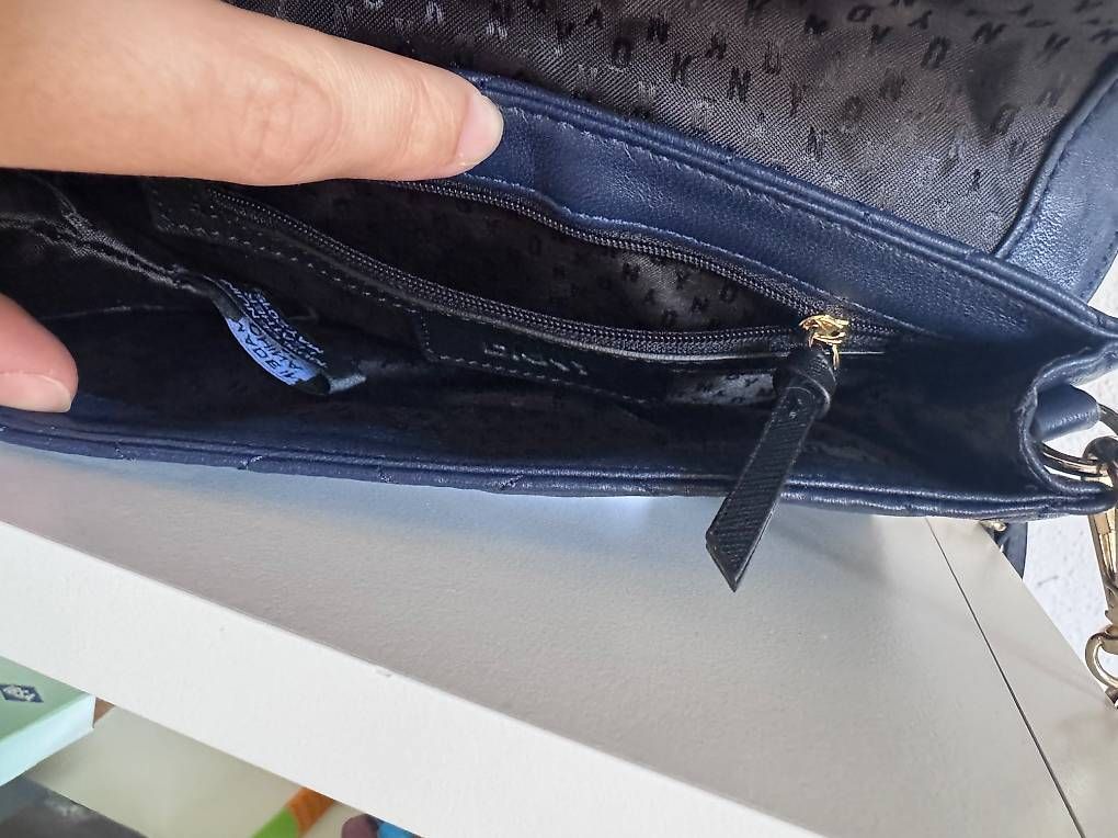 DKNY Taschen für Damen: DKNY clutch – Gebraucht aus Zürich von bubuu2 2