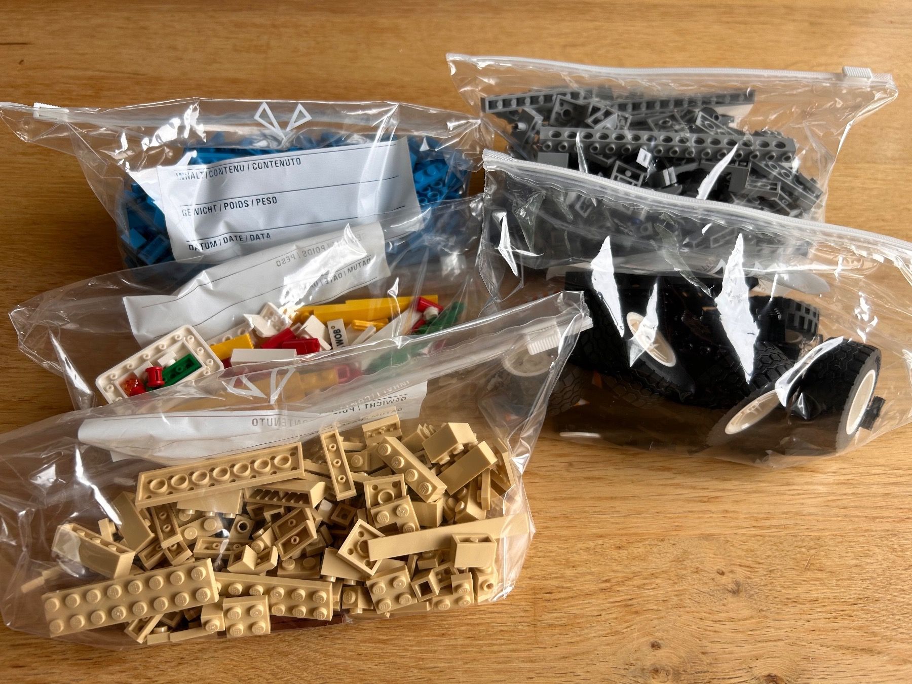 Lego Baukästen: Lego Creator VW Käfer – Gebraucht aus Zetzwil von  8