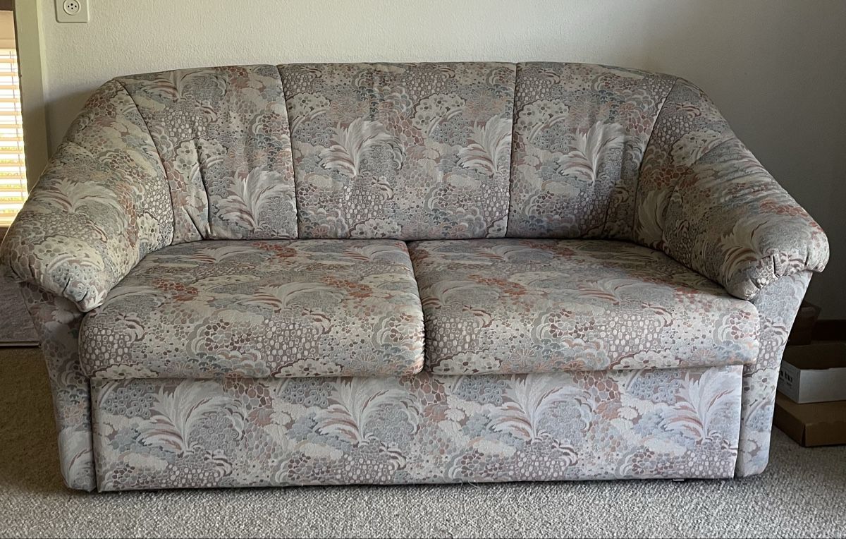 Divani: Schlafsofa mit Bettkasten guter Zustand – Usato da Dussnang venduto da jacabi1