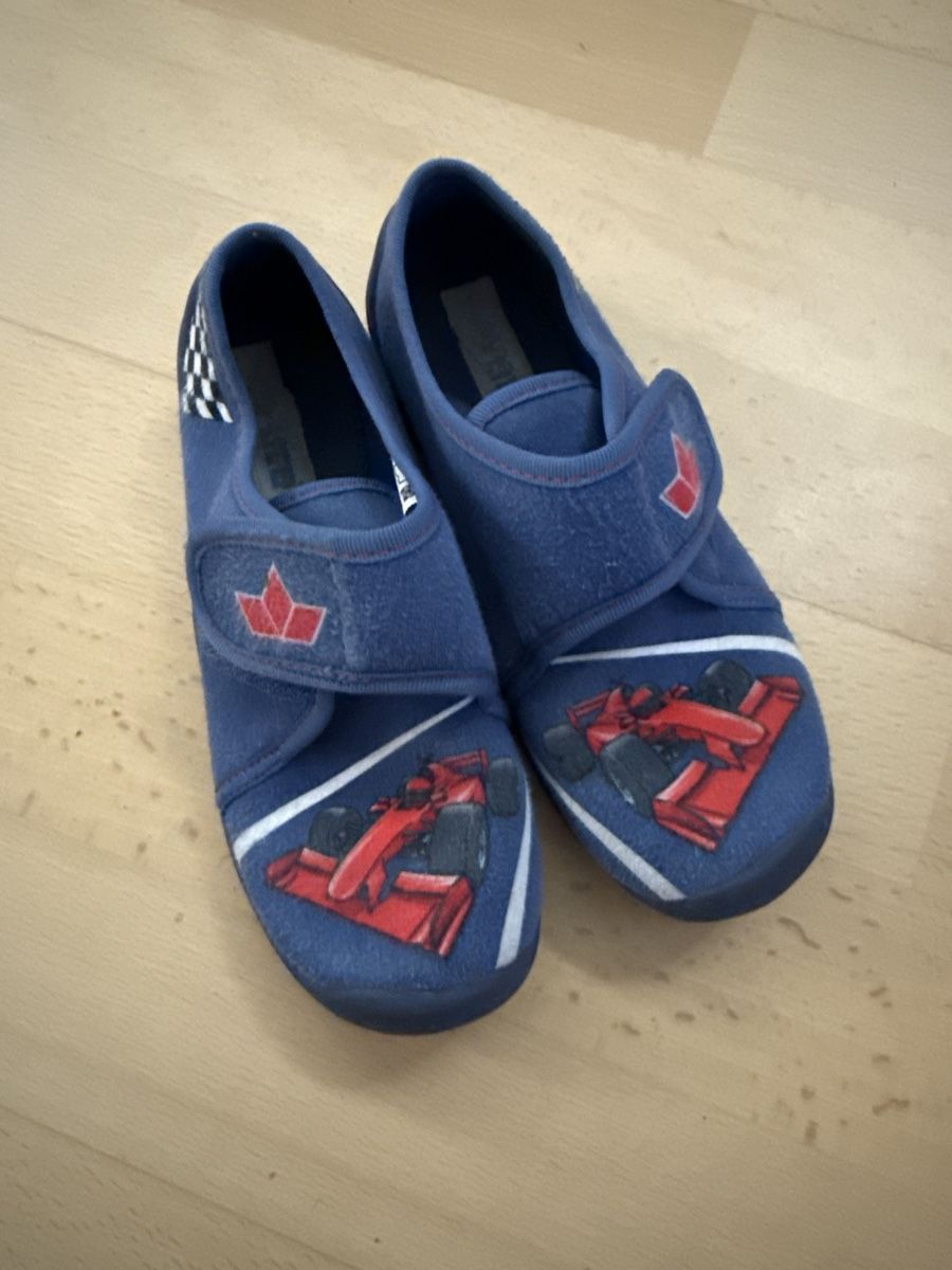 Scarpe per ragazzi: Lico Hausschuhe Gr.31 – Usato da Winkel venduto da _OachKatzerl_