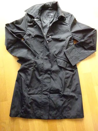 Schwarzer Übergangsmantel Gr. 38 H&M